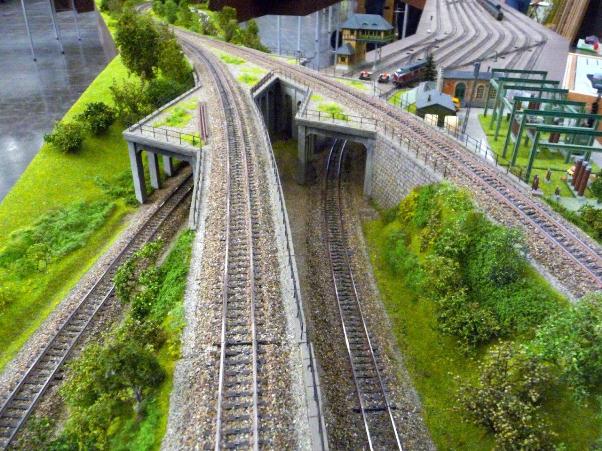 11 Uberfuhrungsbauwerk